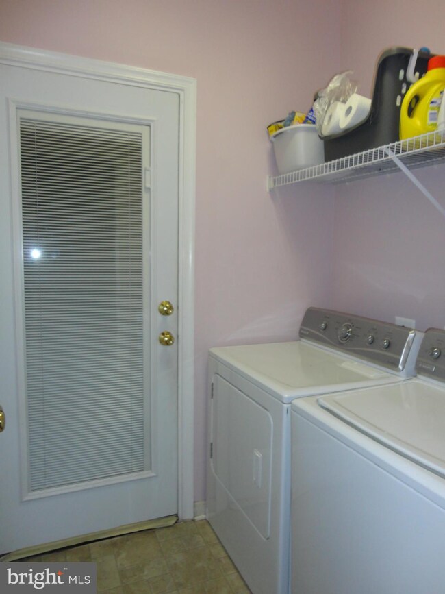 75 Mineral Springs Rd, Ranson, WV 25438 - photo 6