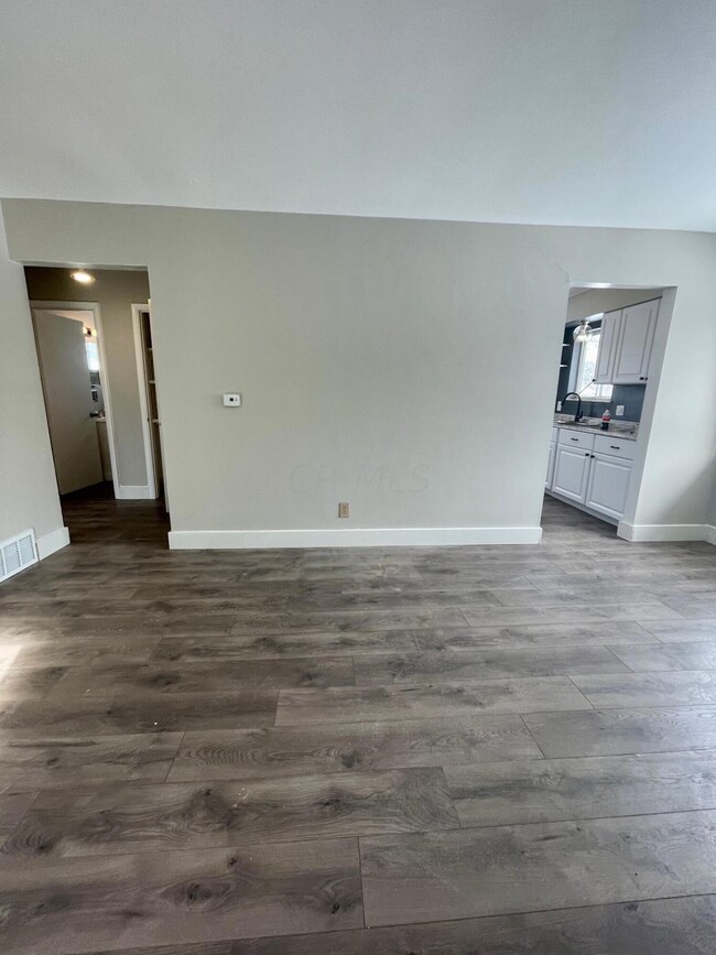 3805 Walford St, Columbus, OH 43224 - photo 4