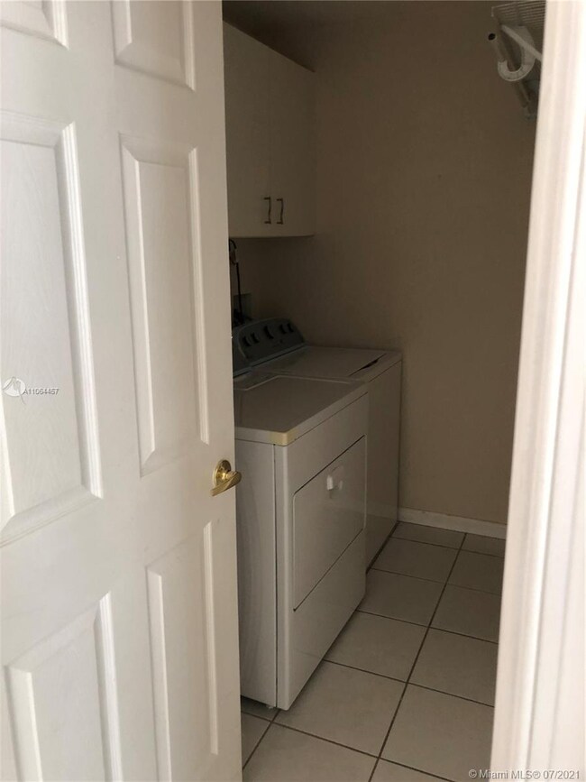 18781 SW 28th Ct, Miramar, FL 33029 - photo 7