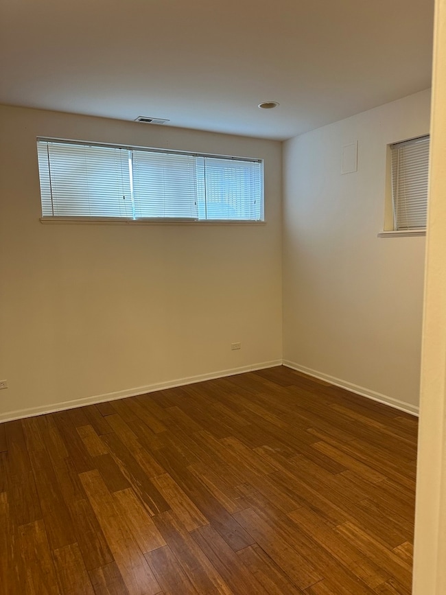 unlisted-address, Chicago, IL 60616 - photo 7