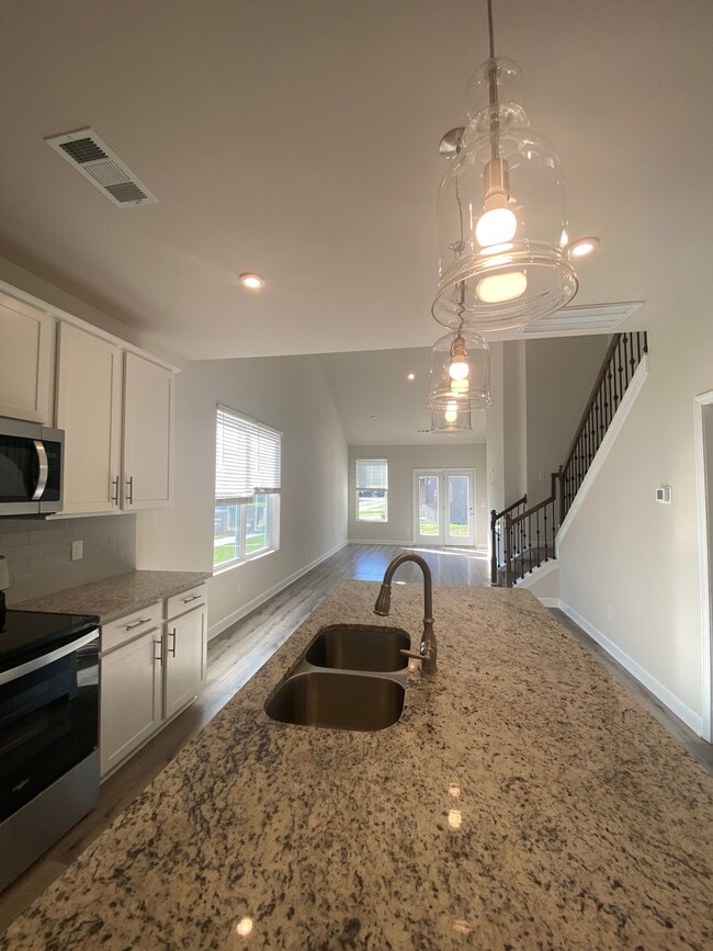 401 Walton St, Lebanon, TN 37090 - photo 7