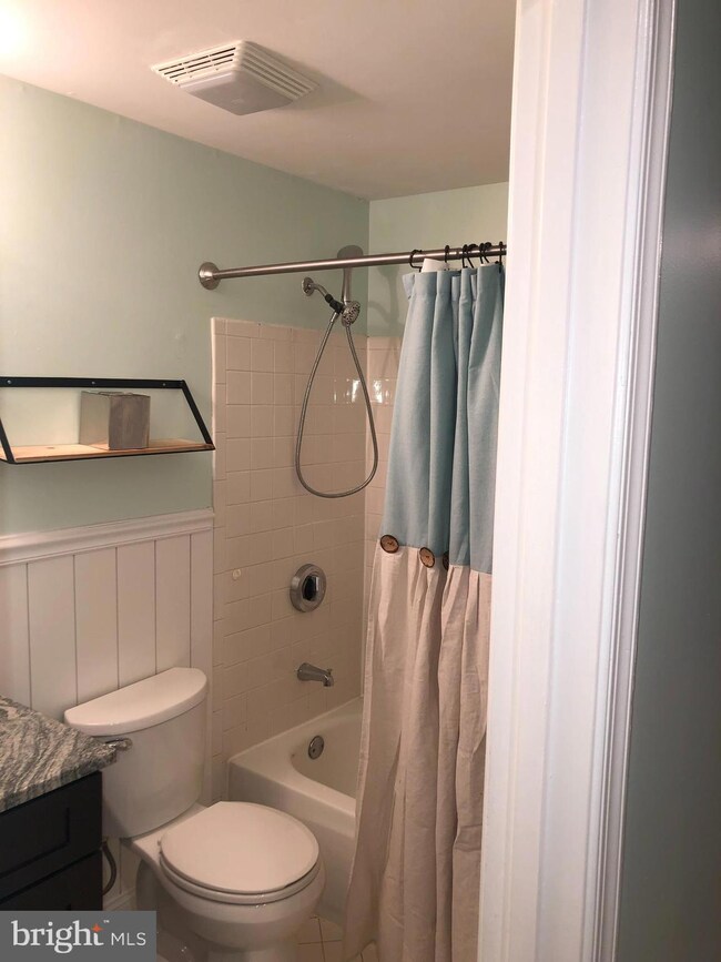 1725 Stourbridge Ct unit BASEMENT, Bowie, MD 20721 - photo 6