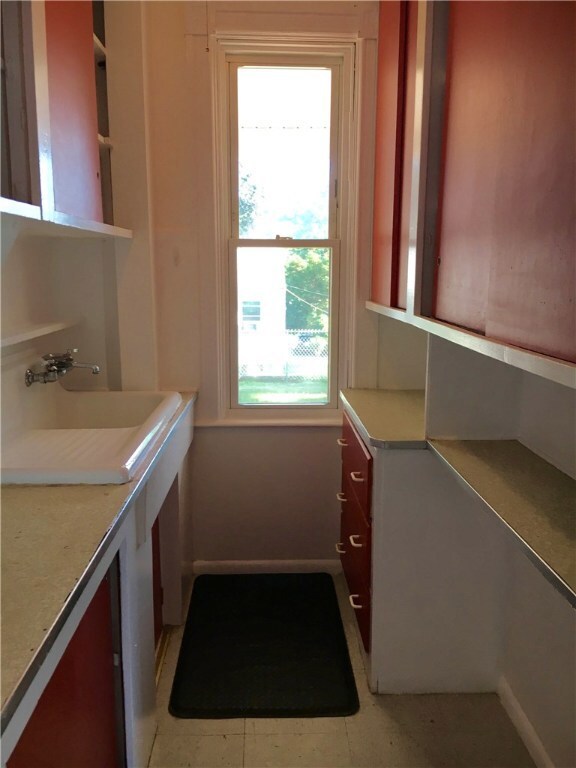 6 Winthrop St unit 1, Cranston, RI 02910 - photo 5