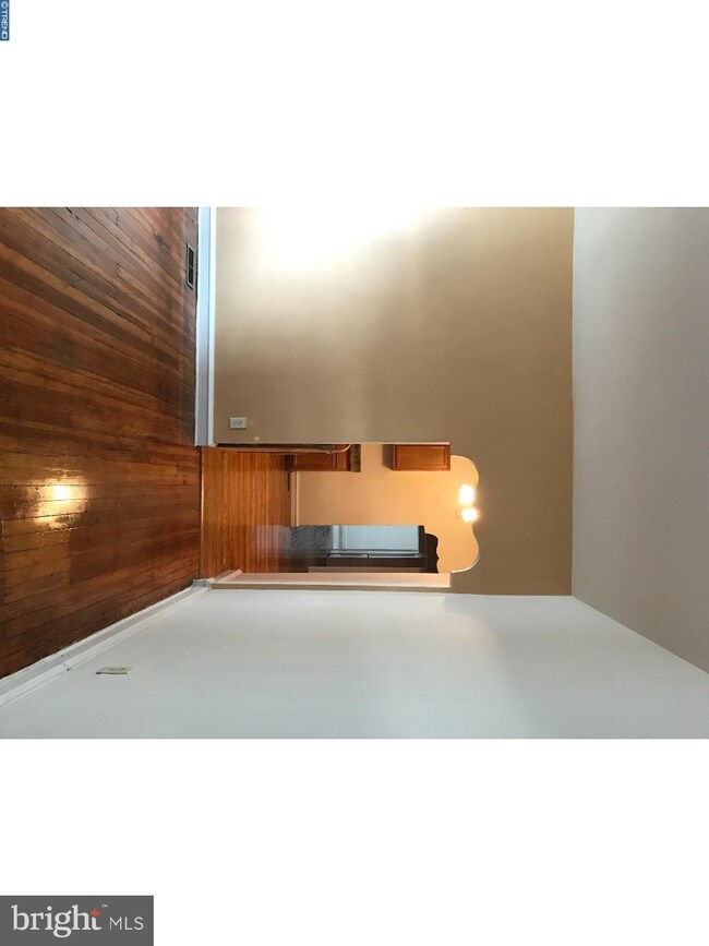 5619 Spruce St unit A, Philadelphia, PA 19139 - photo 2