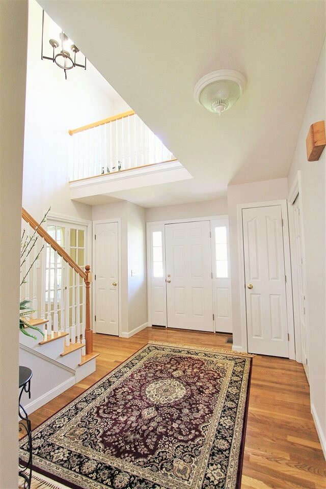 19 Buckingham Dr, Londonderry, NH 03053 - photo 6