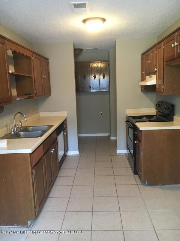 2180 E Parkway St, Hernando, MS 38632 - photo 2