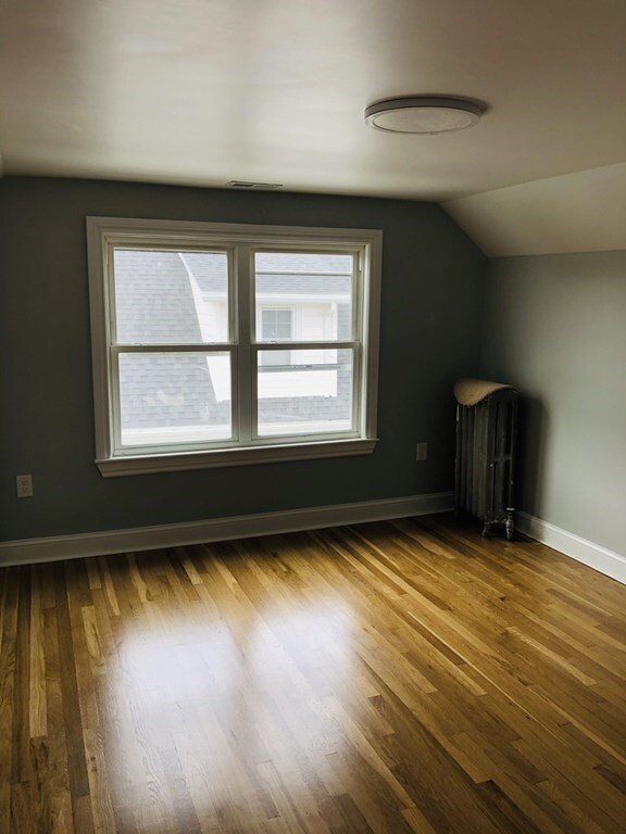 107 Lake St unit 2, Arlington, MA 02474 - photo 4