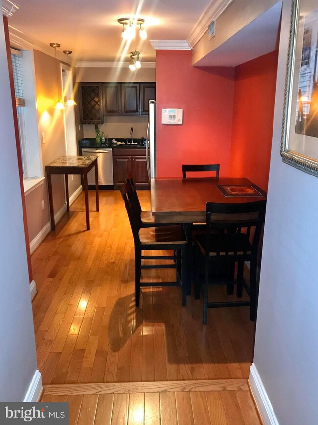 602 S Montford Ave, Baltimore, MD 21224 - photo 6