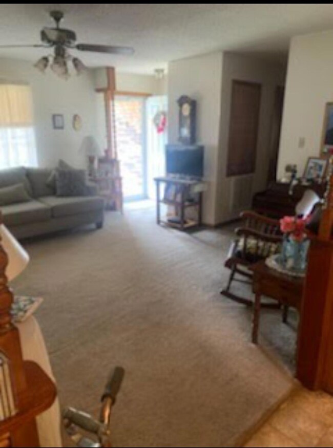 1712 Pope Cir, McComb, MS 39648 - photo 2