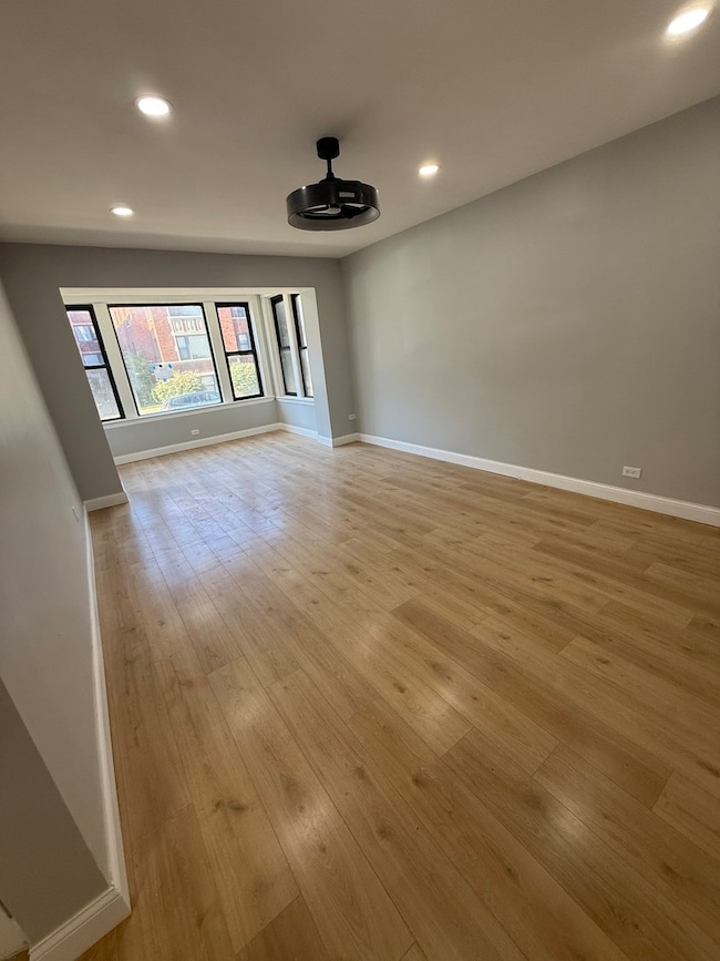 6737 S East End Ave unit 1N, Chicago, IL 60649 - photo 3