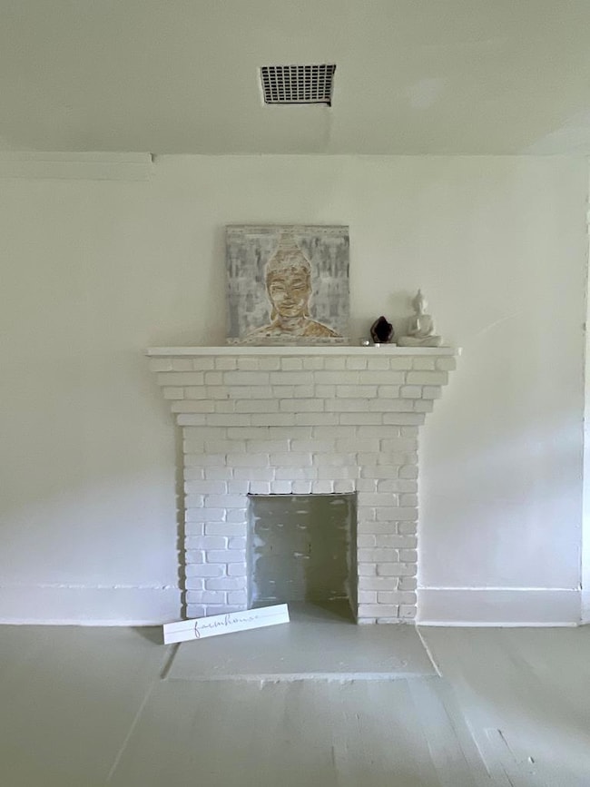 533 Docie St, Damascus, VA 24236 - photo 4