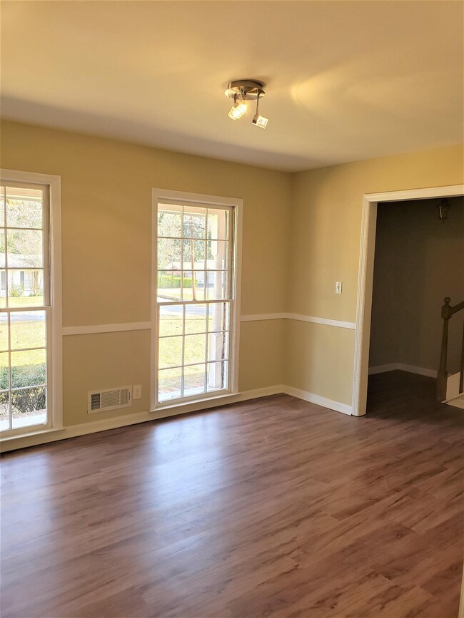 1136 Normandy Rd, Macon, GA 31210 - photo 7