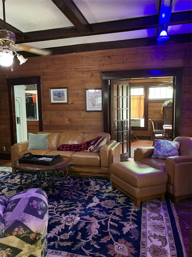 2104 Agnew St, Bonham, TX 75418 - photo 3