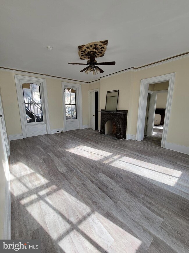 280 S Main St, Chambersburg, PA 17201 - photo 2