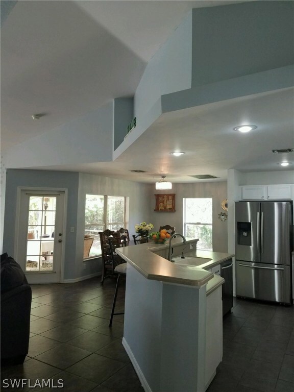 726 Kalamar Dr, Lehigh Acres, FL 33974 - photo 7