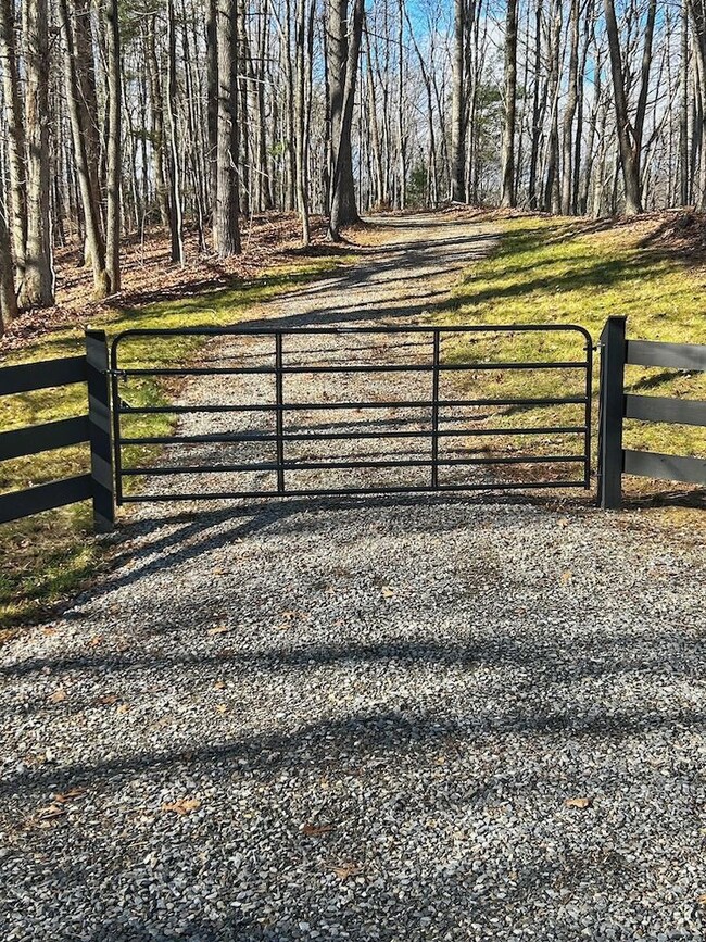 0 Bottom Creek Rd unit LotWP001 19687161, Bent Mountain, VA 24059 - photo 7