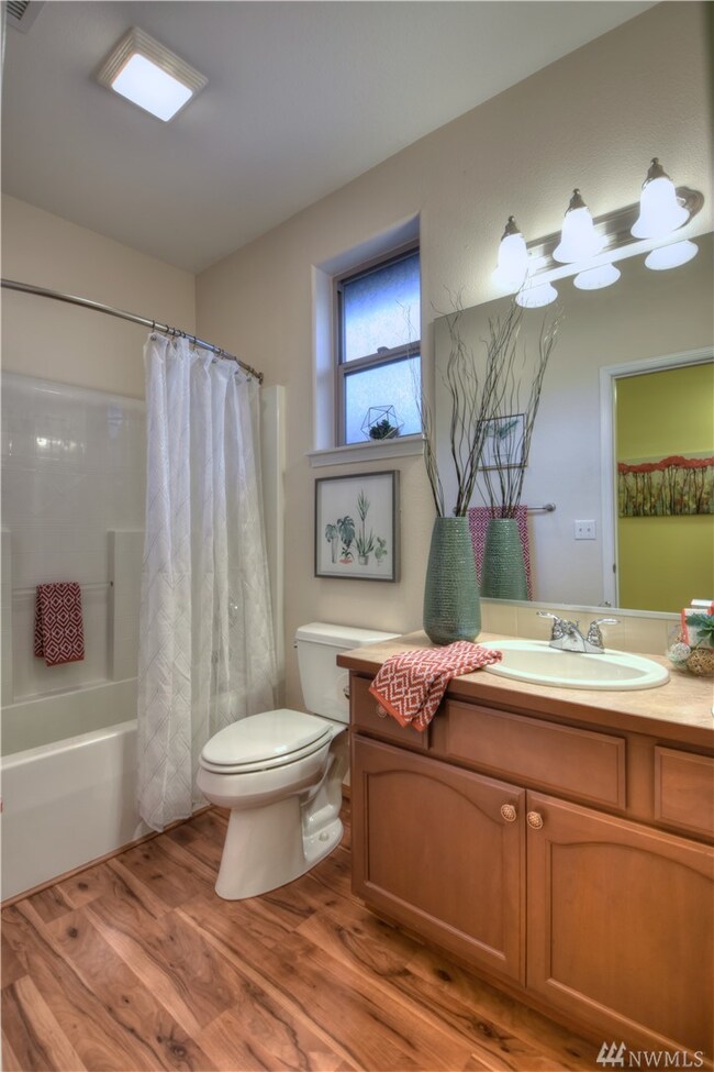 8749 Bainbridge Loop NE unit 1, Lacey, WA 98516 - photo 3