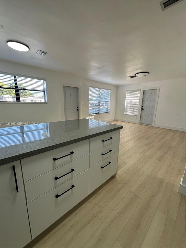 1960 SW 68th Way, Miramar, FL 33023 - photo 4