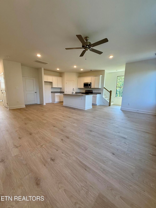 1832 Bennett Village Dr, Maryville, TN 37804 - photo 6