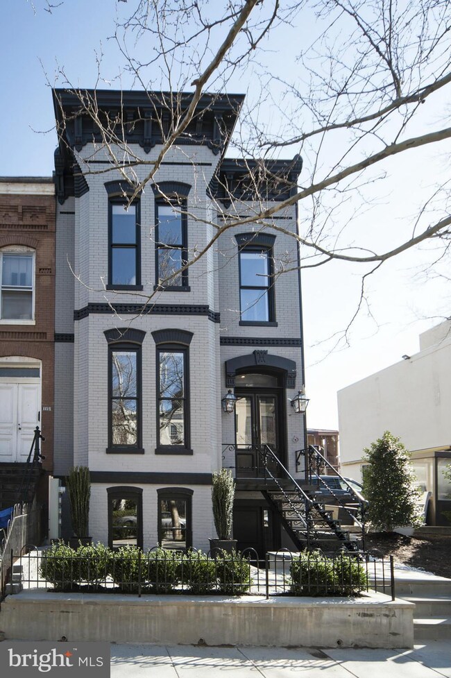 1516 Q St NW unit PENTHOUSE, Washington, DC 20009 - photo 2