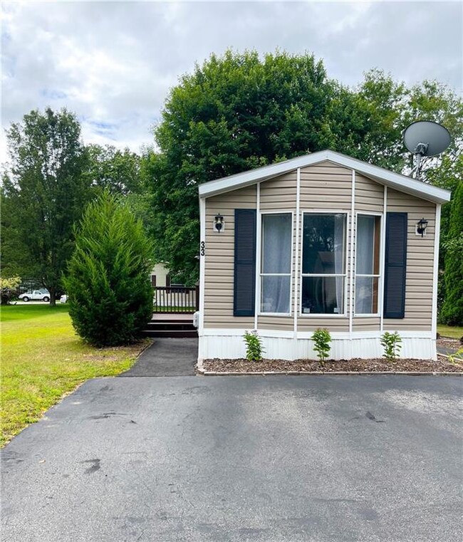 33 Torch Ln, Coventry, RI 02816 - photo 4