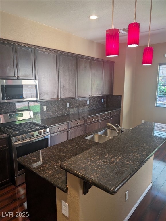 6639 Rego Park Ct, Las Vegas, NV 89166 - photo 6