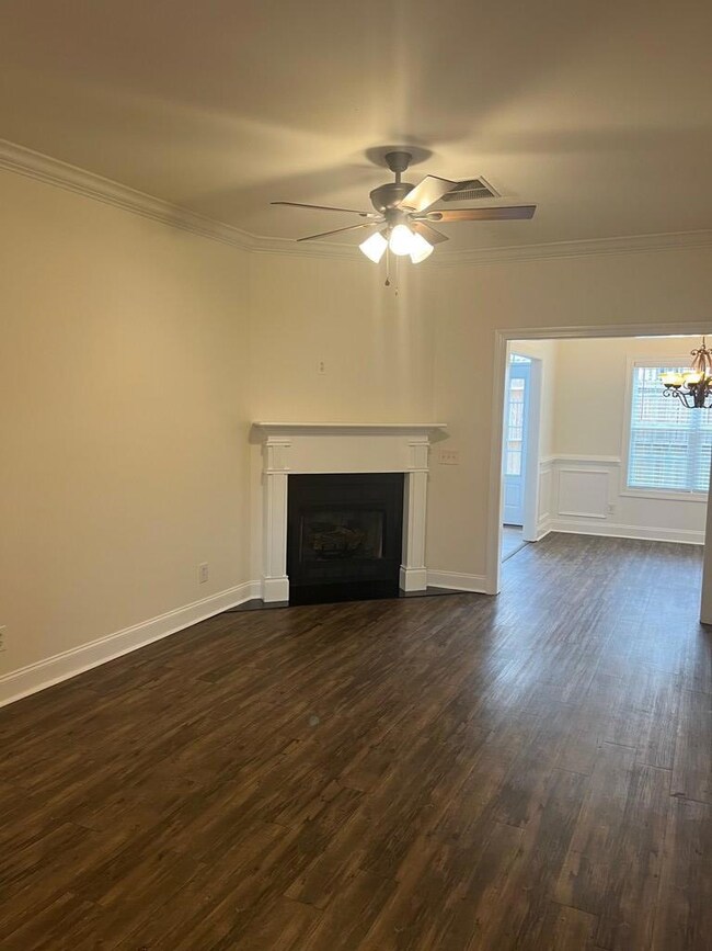 1504 Calloway Dr, Dalton, GA 30721 - photo 2