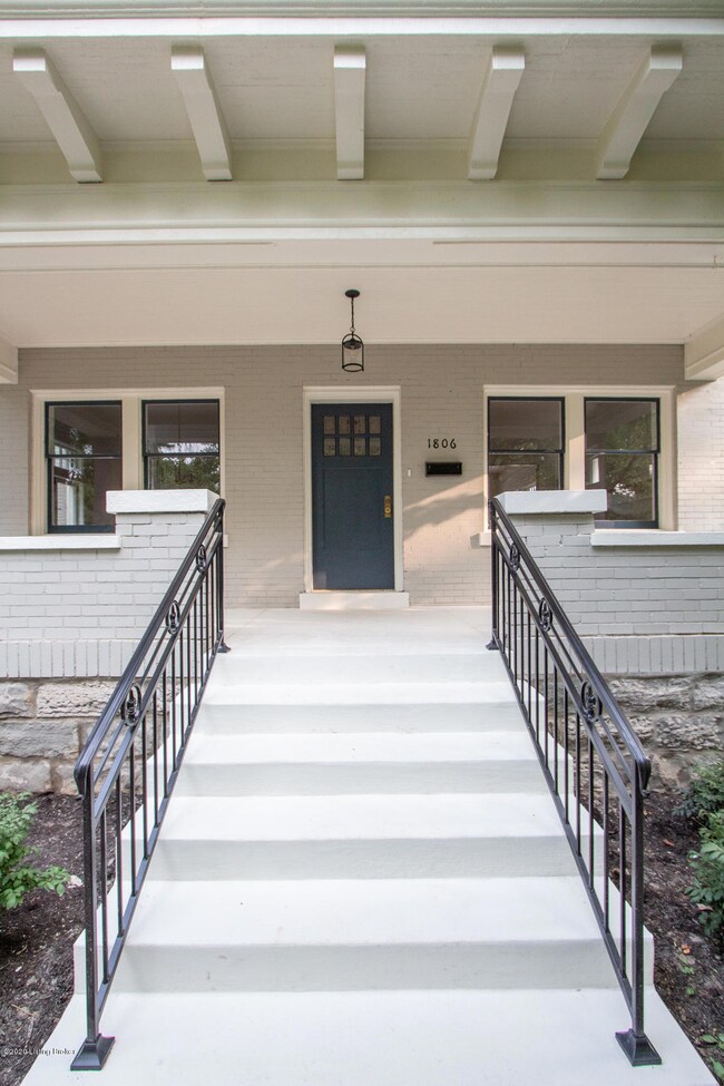1806 Windsor Place, Louisville, KY 40204 - photo 5