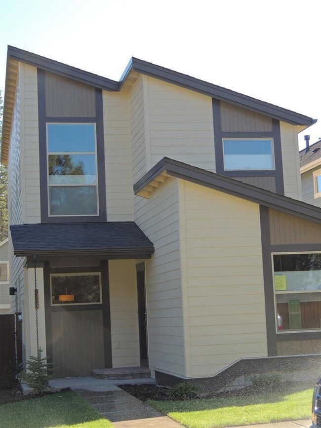 20265 Hufflepuff Ct unit 41, Bend, OR 97702 - photo 2