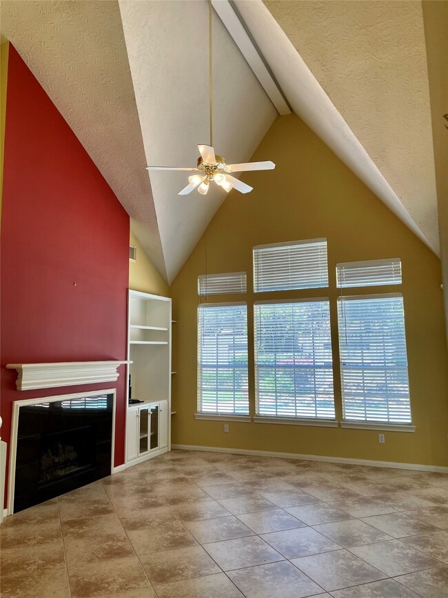 17922 Calm Brook Ct, Houston, TX 77095 - photo 4