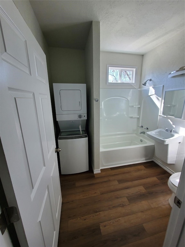 9325 Grady St, Houston, TX 77016 - photo 2