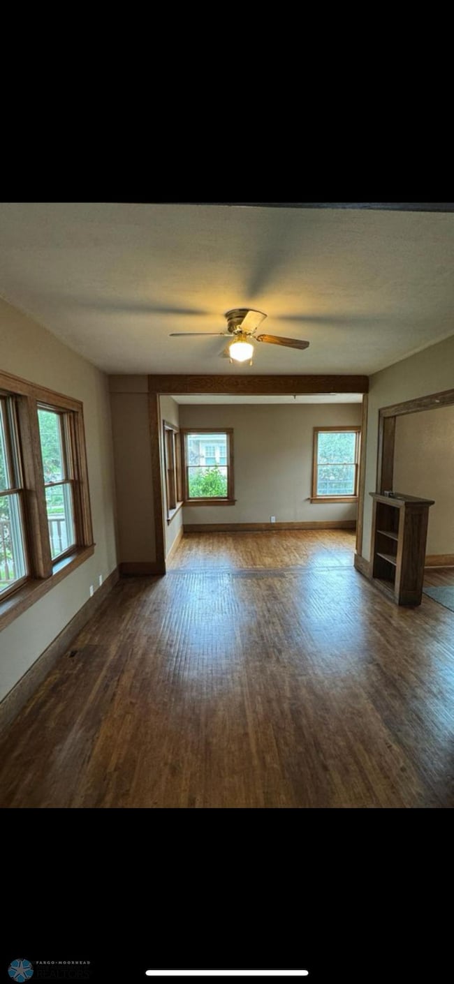 802 11th Ave N, Fargo, ND 58102 - photo 4