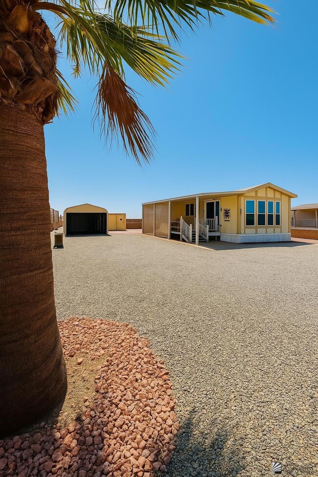 10462 S Spring Ave, Yuma, AZ 85365 - photo 2