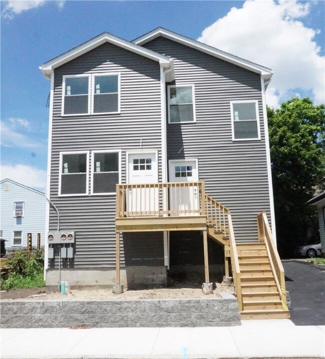 133 Oxford St, Providence, RI 02905 - photo 2