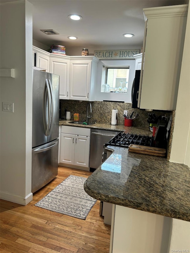 663 E Broadway unit A, Long Beach, NY 11561 - photo 4