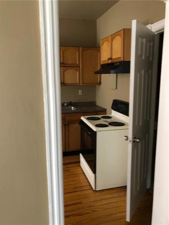 921 W Hamilton St unit 2A, Allentown, PA 18101 - photo 4