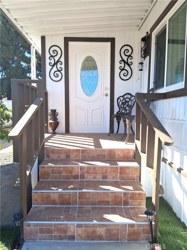 1499 Old Mountain Ave unit 181, San Jacinto, CA 92583 - photo 2