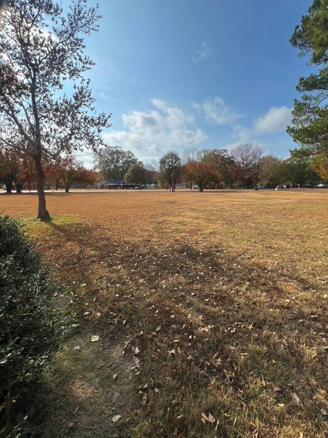 12510 U S 51, Grenada, MS 38901 - photo 7