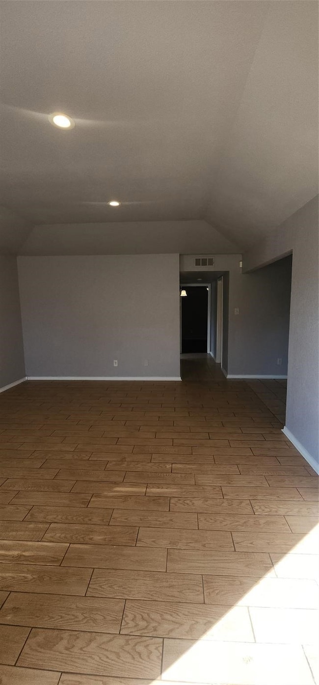 6721 Loma Vista Dr unit 6721 6723, Fort Worth, TX 76133 - photo 4