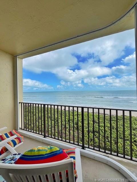 Sand Dollar Shores unit 409, Jensen Beach, FL 34957 - photo 2