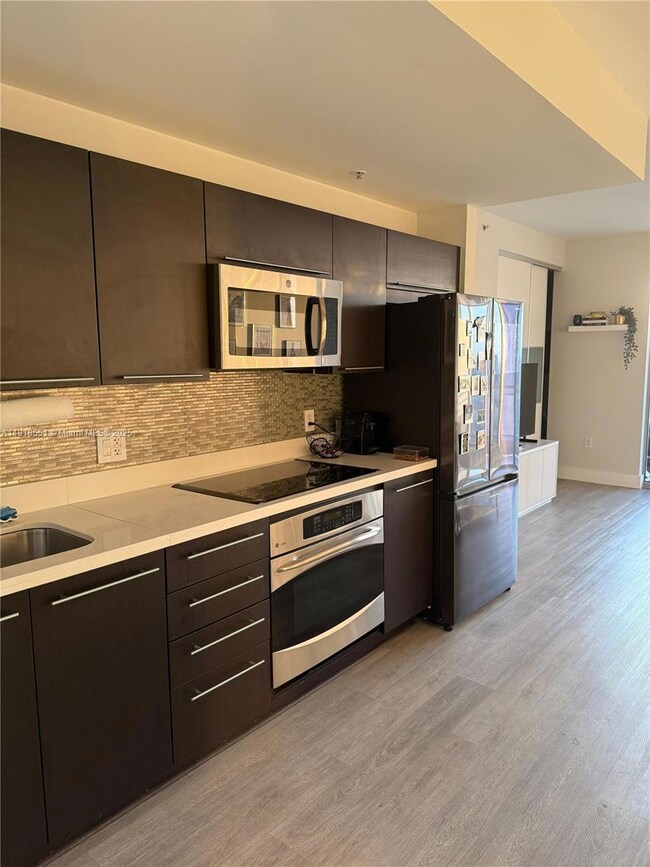 The Ivy Condominium unit 2108, Miami, FL 33130 - photo 4