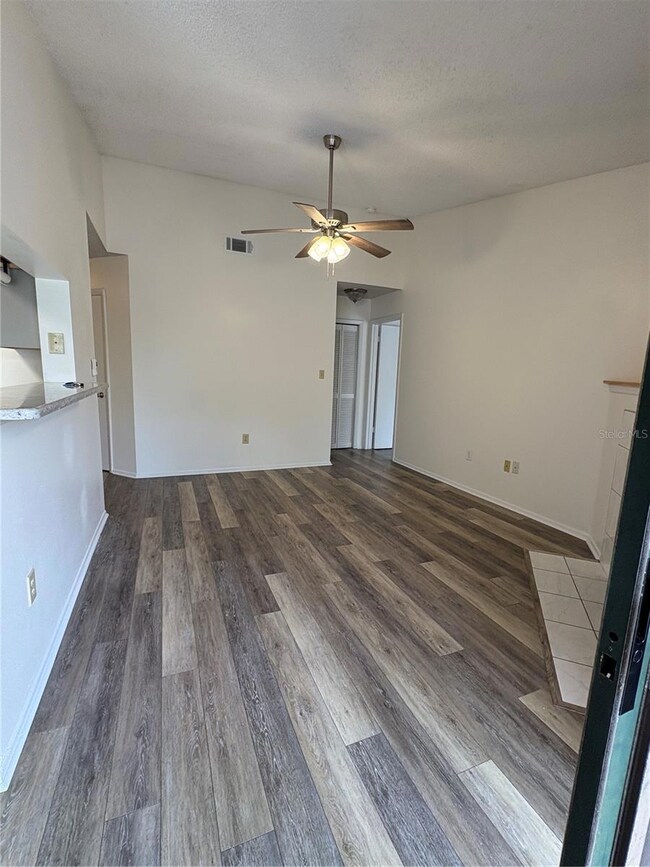 8649 Fancy Finch Dr unit 204, Tampa, FL 33614 - photo 6