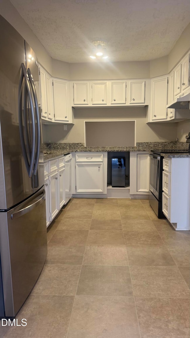 4100 Five Oaks Dr unit 37, Durham, NC 27707 - photo 6