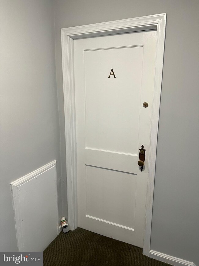 2315 Haverford Rd unit A, Ardmore, PA 19003 - photo 2