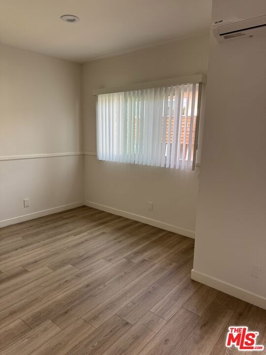 5400 Newcastle Ave unit 68, Encino, CA 91316 - photo 2