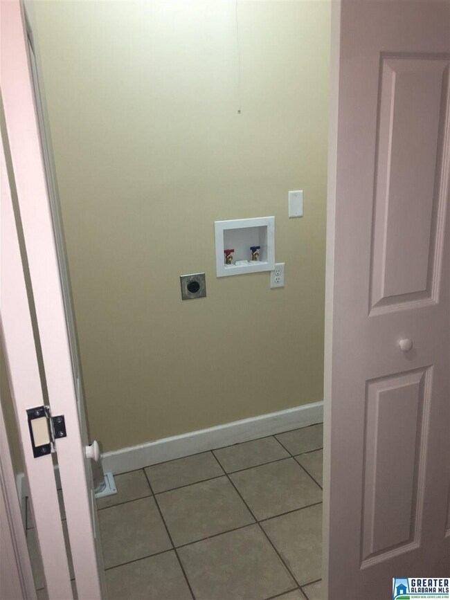 6329 Weaver Rd, Anniston, AL 36206 - photo 6