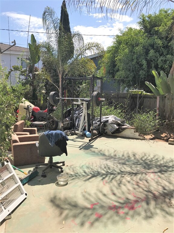 yard for front house