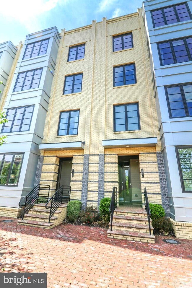 1312 Main Line Blvd unit 102, Alexandria, VA 22301 - photo 3