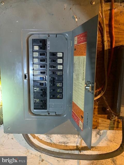 522 Sheridan Ave, Baltimore, MD 21212 - photo 6