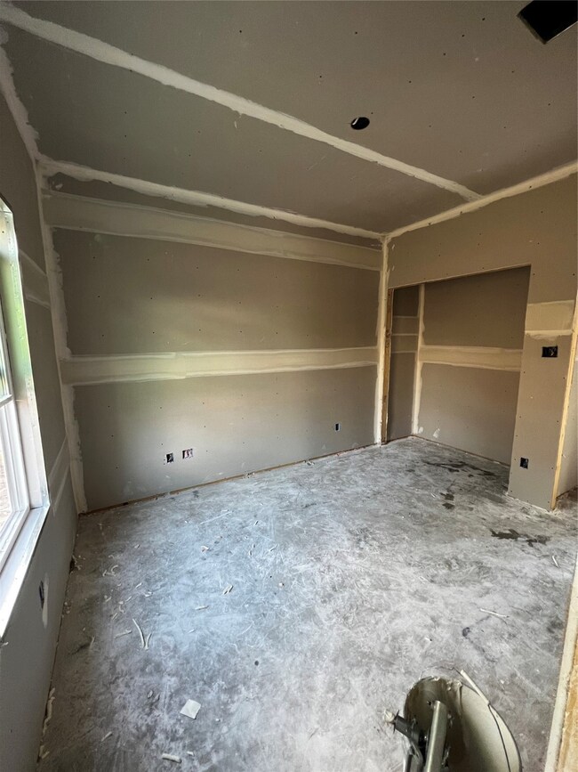 8108 Schneider St, Houston, TX 77093 - photo 4